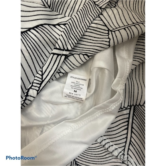 Sienna Sky black and white midi sundress spaghetti strap button size Medium - Picture 5 of 5